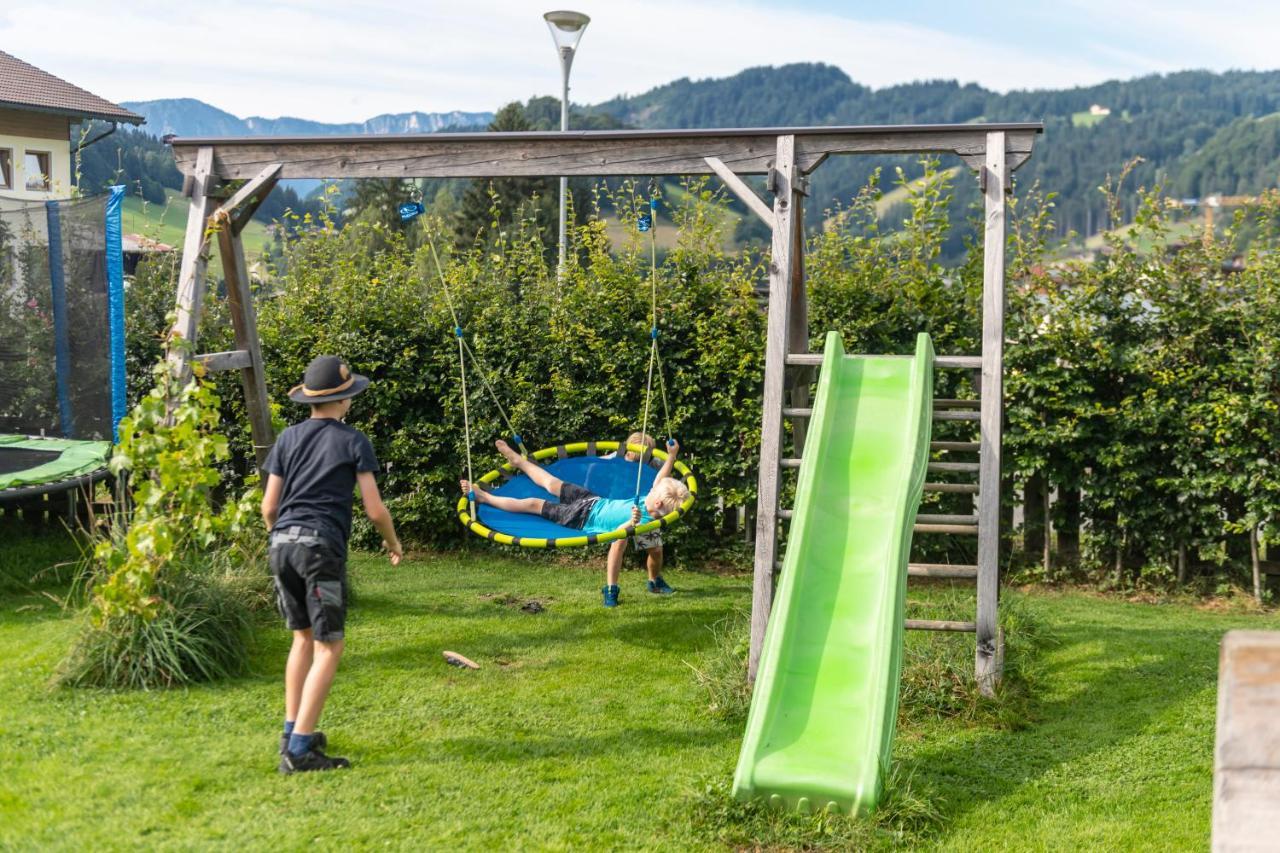 Hartlhof Urlaub Am Baby- Und Kinderbauernhof Niederau Zewnętrze zdjęcie